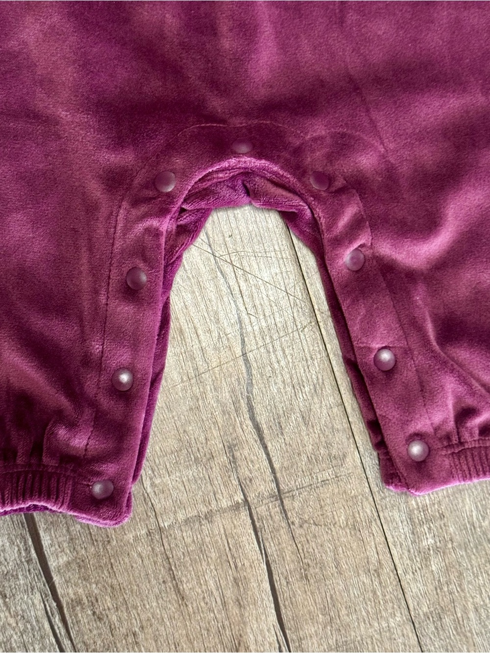 Huggies Baby Wear Velour Coverall 3M Purple Burgundy Bow One Piece‎ Infant - Picture 5 of 9